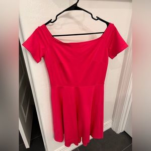Never worn dress size M